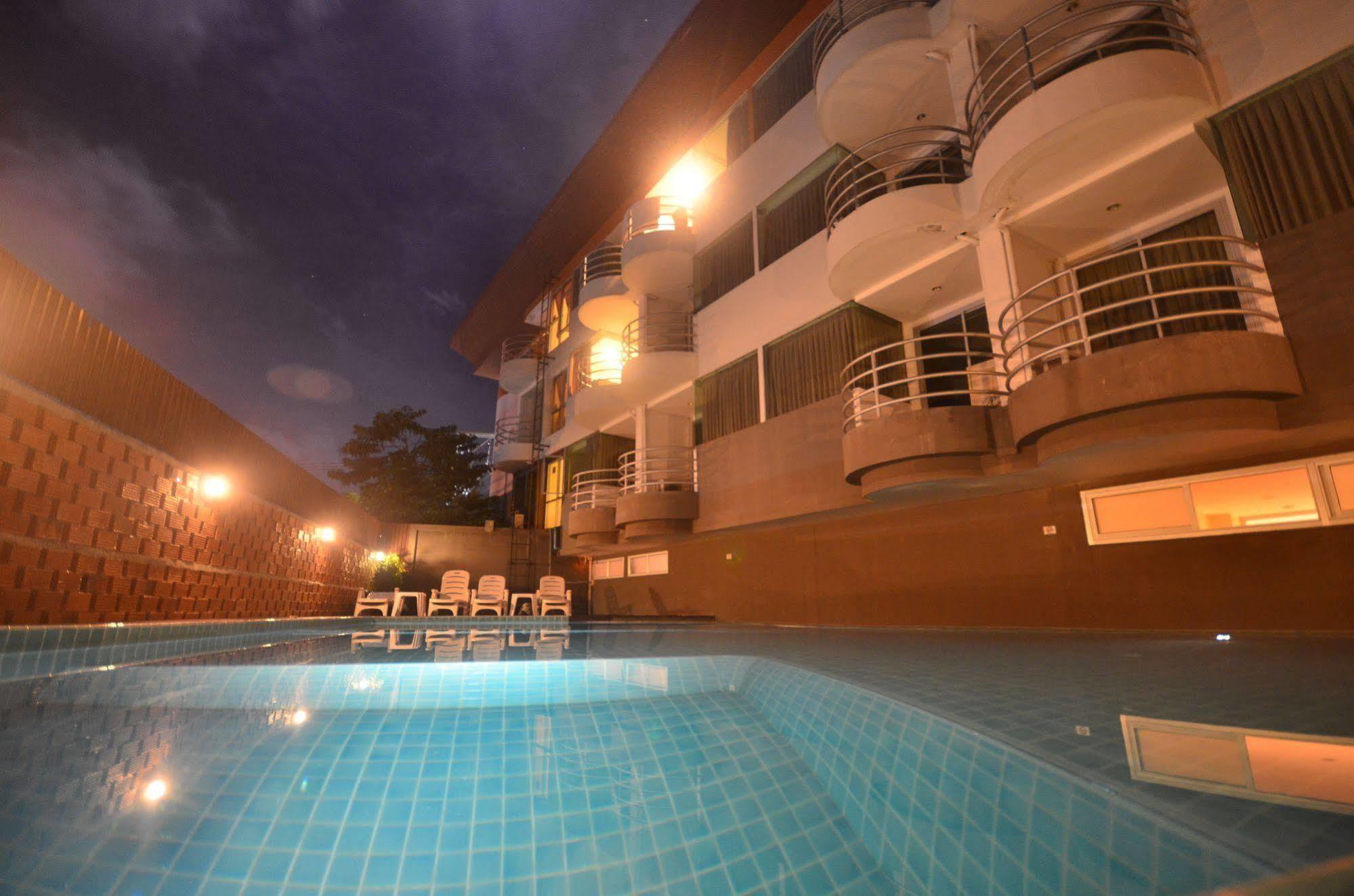 Go Samui Hotel Bãi biển Chaweng Ngoại thất bức ảnh